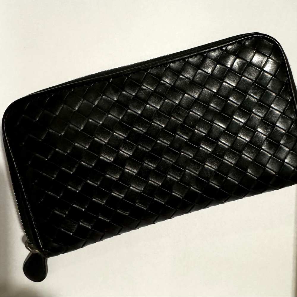 Bottega Veneta Zip Wallet